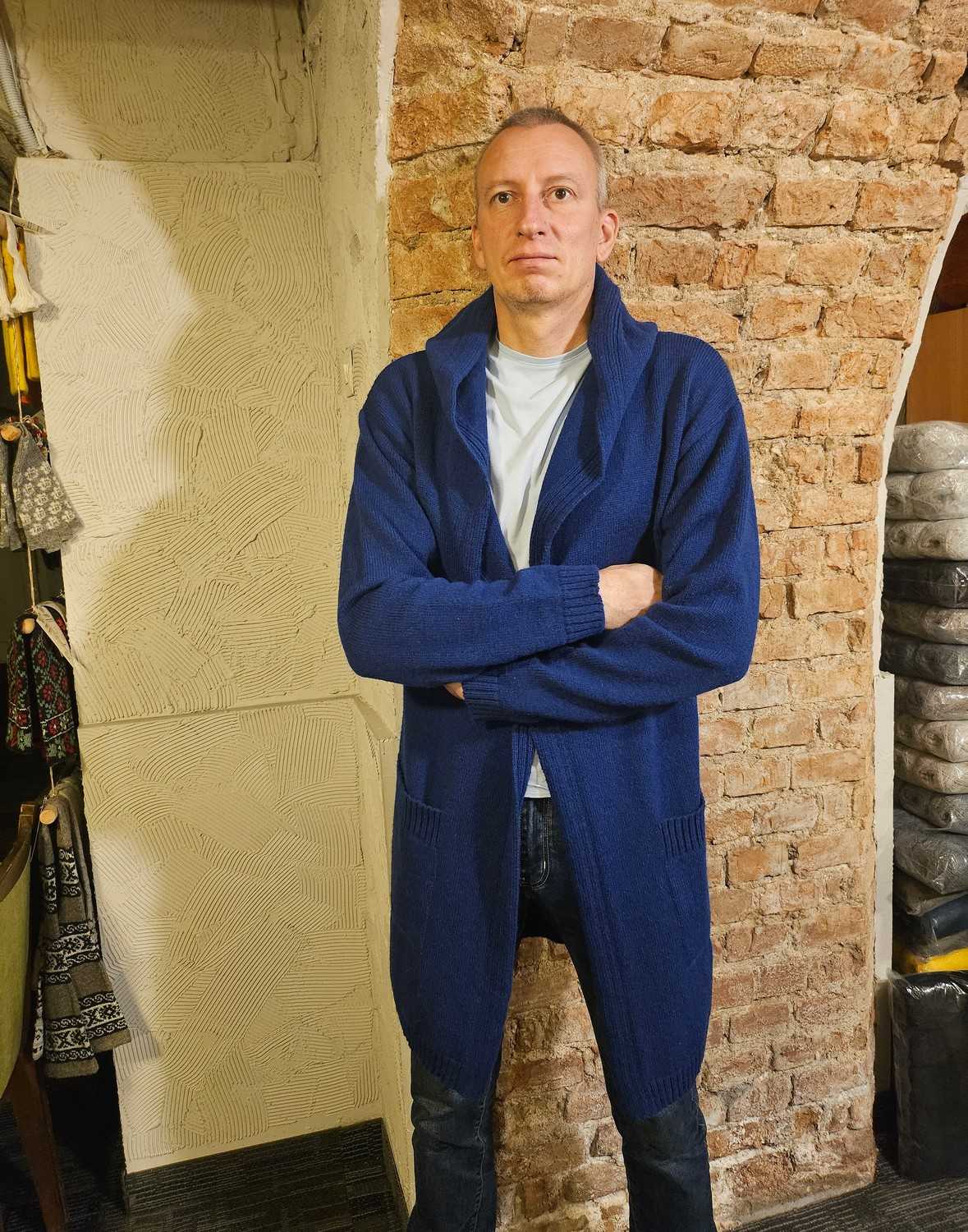 Vīriešu adīts mētelis “Gustavs”