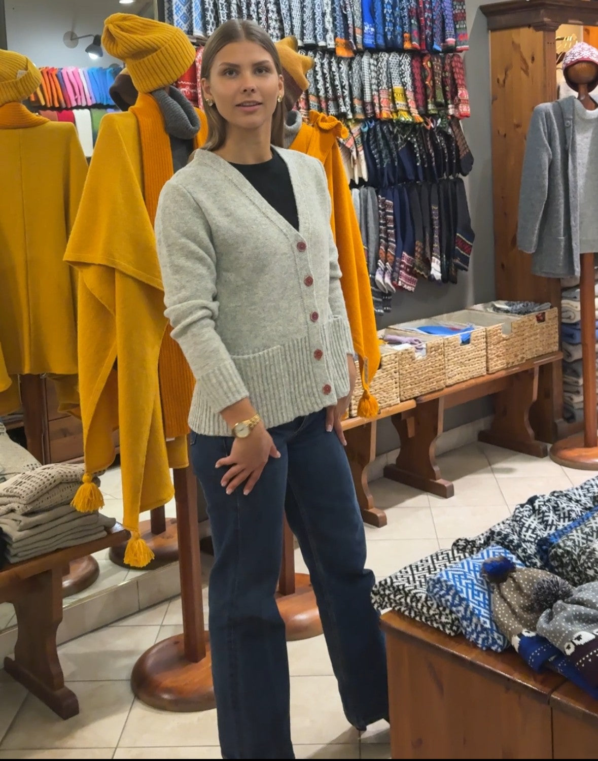 Vilnas jaka ar pogām